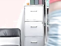 Brunette Booze Thief Bamboozled!