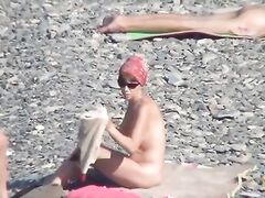 Sex under the sun with REAL amateurs caught on cam
